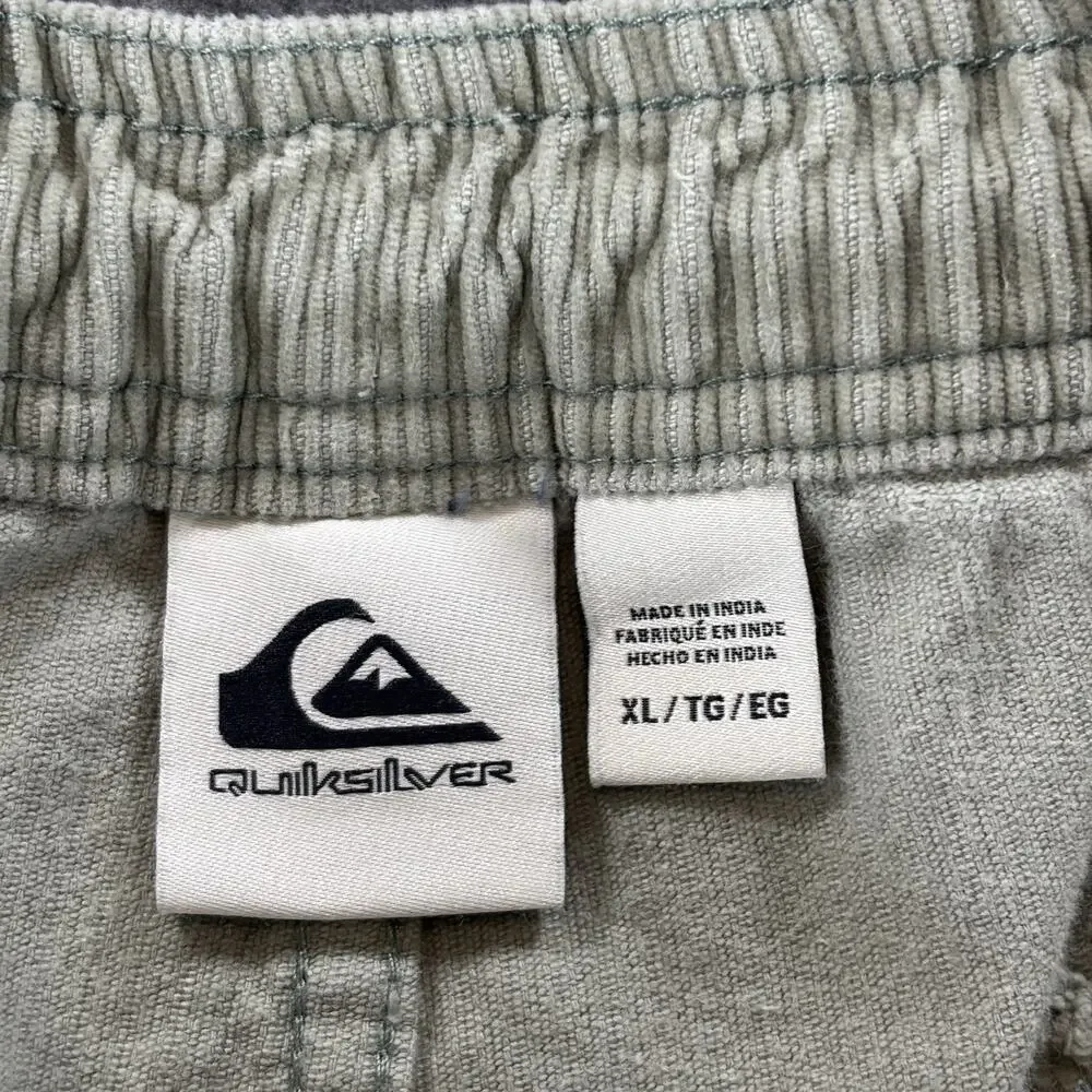 Quiksilver Taxer Corduroy Shorts Mens XL Sage Green Elastic Waist Drawstring